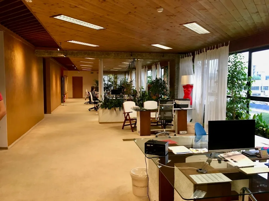 Photo cleaning of meeting rooms